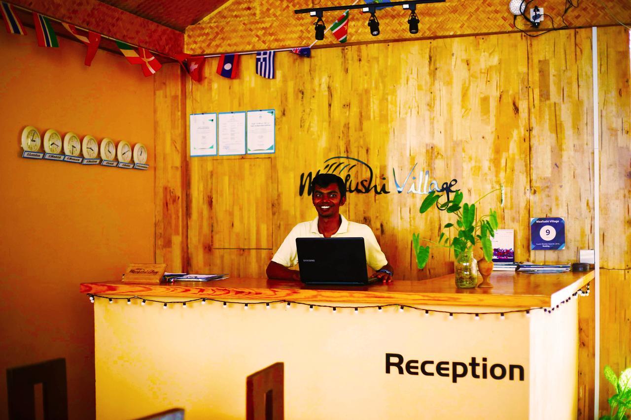 Maafushi Village Extérieur photo